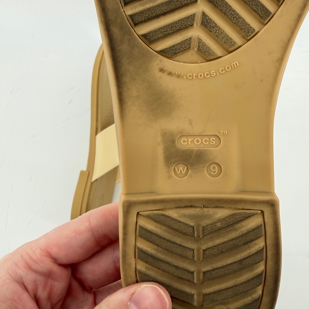 Crocs Tulum Flip Flop Sandal Tan Cream Women 9 Slip On Casual Comfy Beach Vacay - Picture 9 of 9